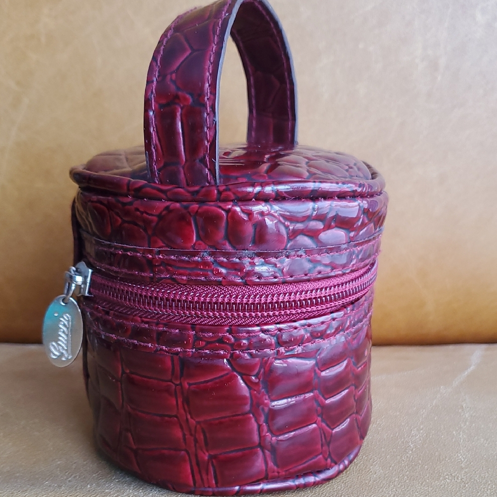 Vintage Gucci Crocodile-Embossed Watch Or Jewelery Travel Bag Patent Leather - Picture 4 of 10